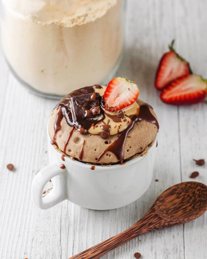 SALTED CARAMEL PROTEIN MUG CAKE | Tropeaka