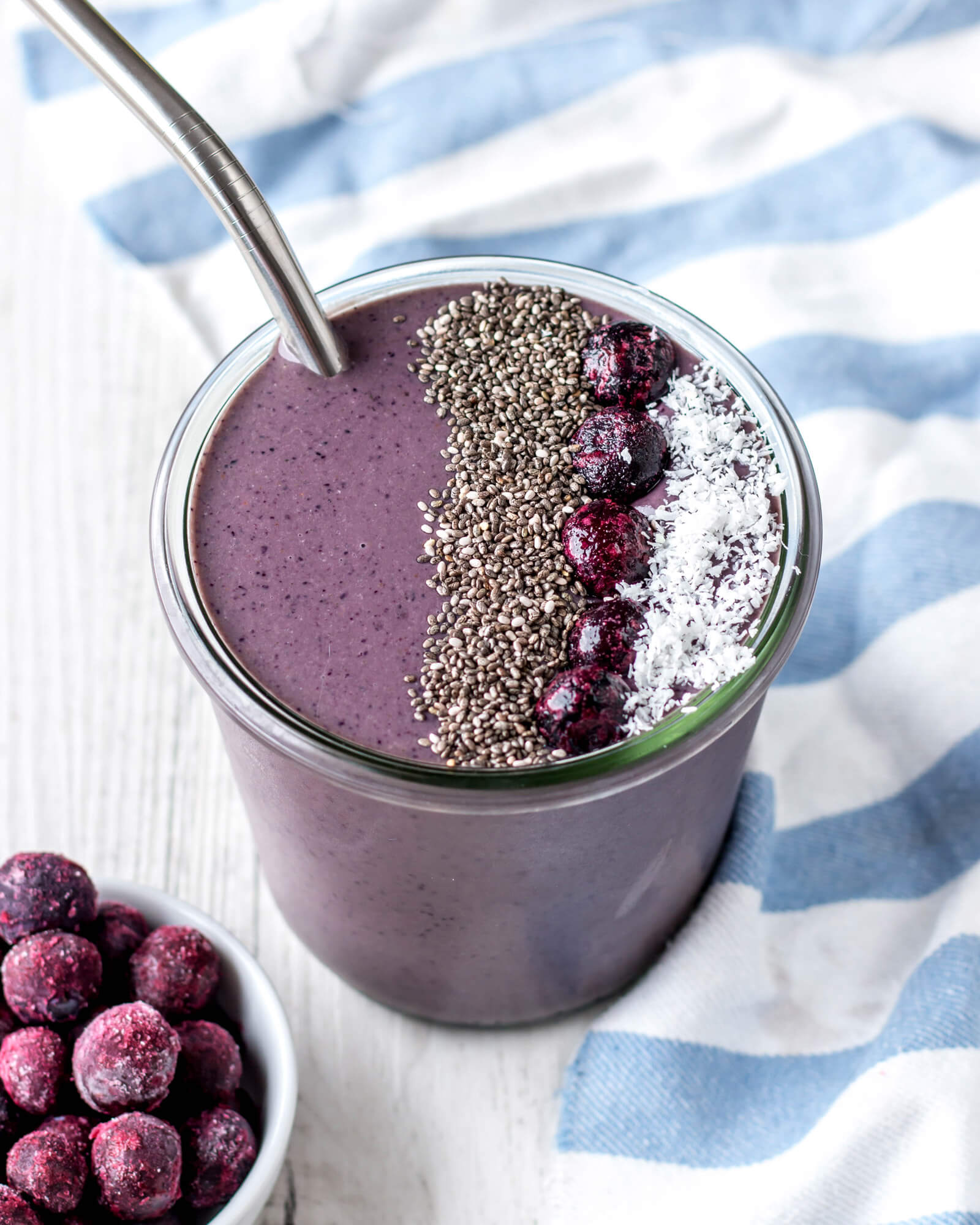 BLUEBERRY & SPINACH SMOOTHIE