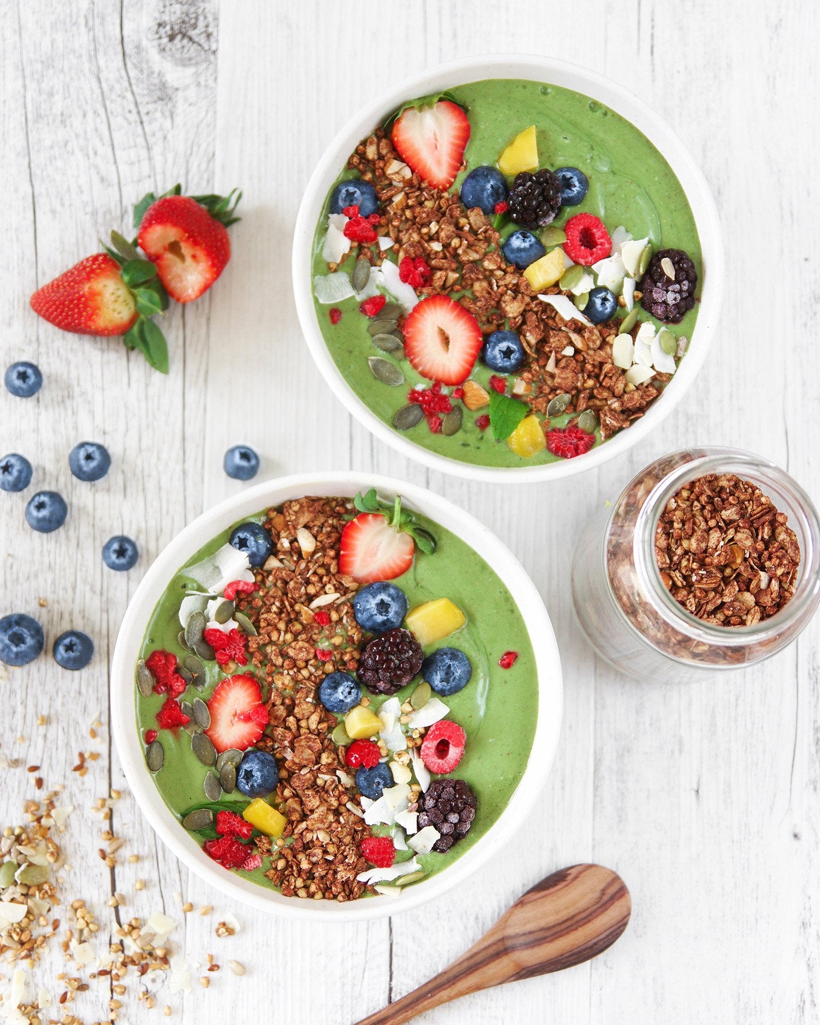 MANGO MATCHA SMOOTHIE BOWL